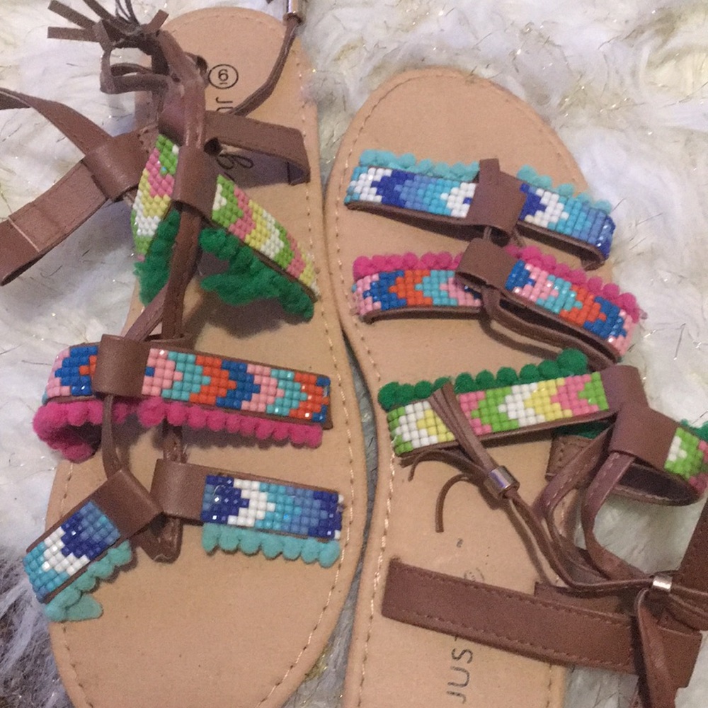 Sandals - Picture 2 of 3